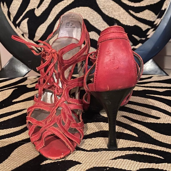 Calvin Klein Womens Nixee Size 7 red EStrappy Heels - Picture 5 of 10